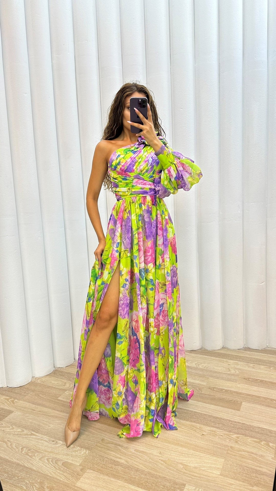 Maud™ - Elegant kjole med lange ermer