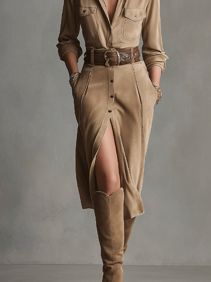 Elegant brun midi-motedrakt i semsket skinn