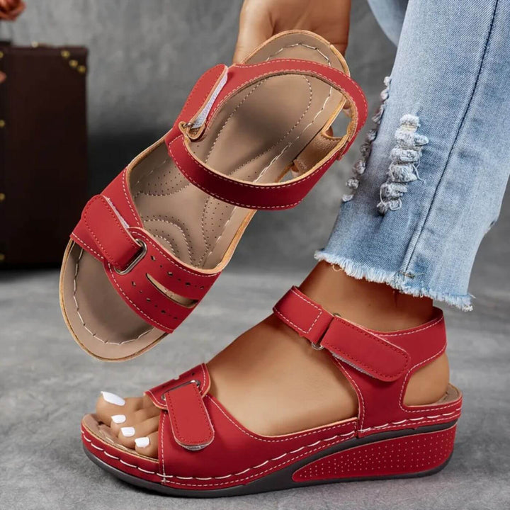 Birgitte™- Komfortable Ortopediske Sandaler med Justerbare Stropper