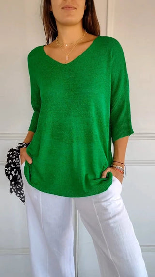 Sigrid™ – Lettstrikket V-hals Topp